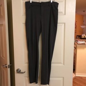 ✨Dark Grey Dress Pants 👖✨